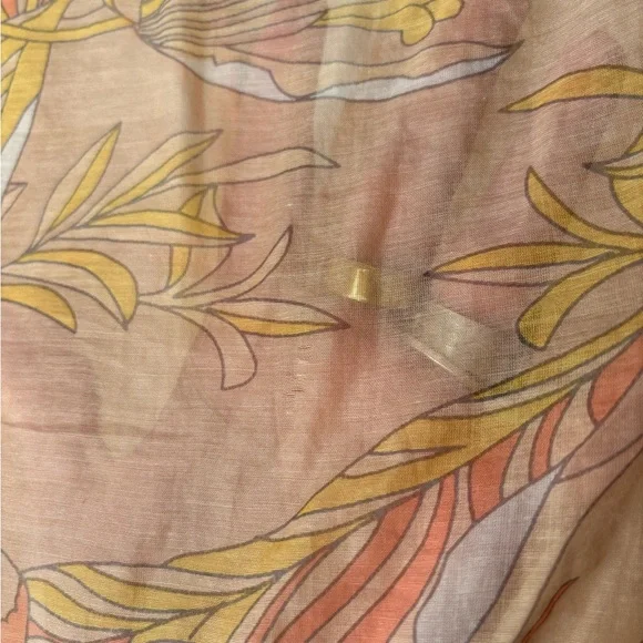 Chasing Unicorns Say it Again Silk Pleated Blouse L - Picture 9 of 10